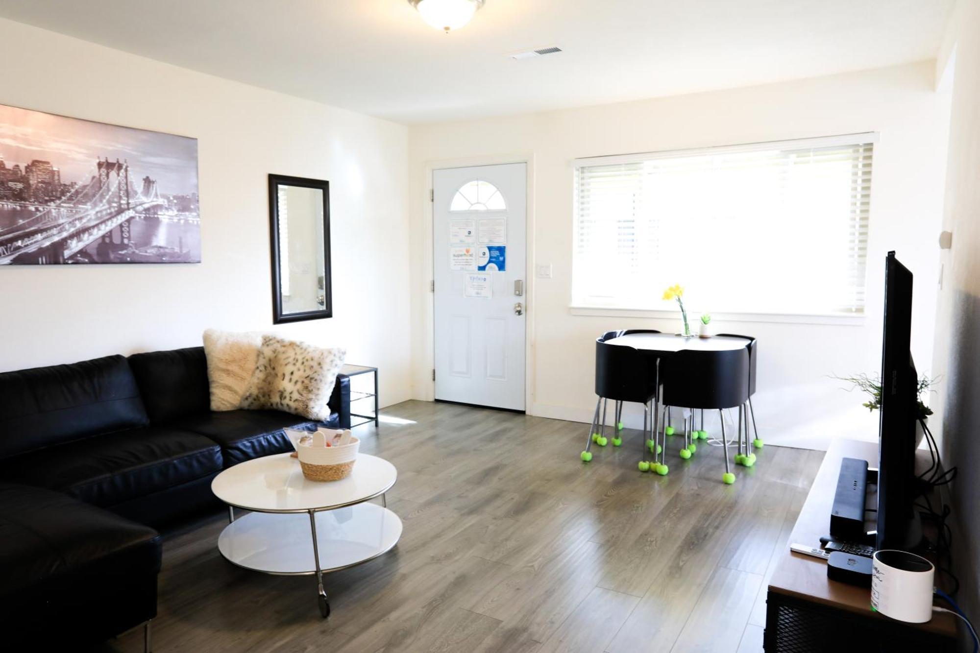 2Br Apt With Brand New Super Quite Ac, Washer, Dryer, Free Ev Station, Free Parking In Cupertino Sunnyvale Eksteriør billede