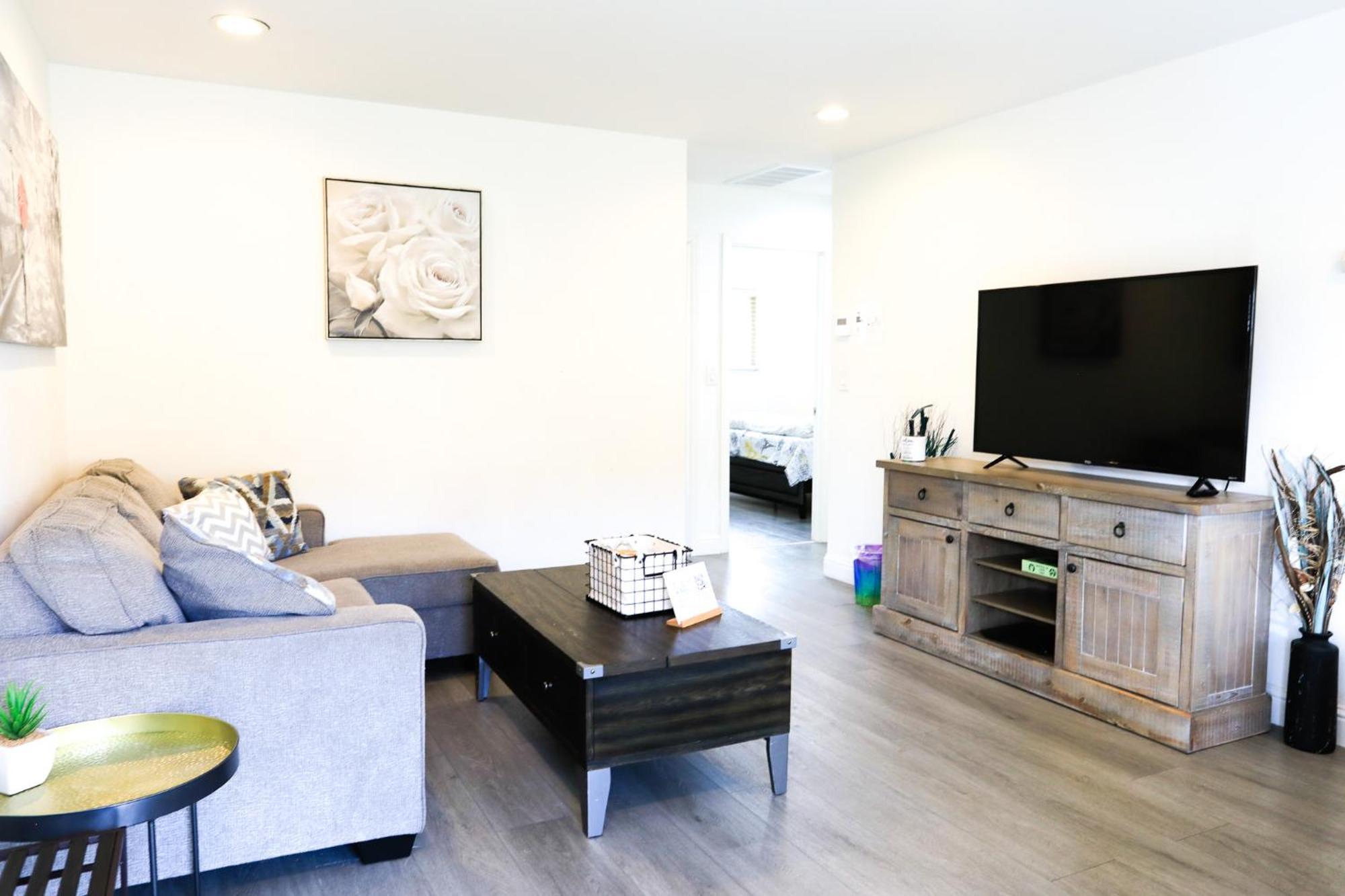 2Br Apt With Brand New Super Quite Ac, Washer, Dryer, Free Ev Station, Free Parking In Cupertino Sunnyvale Eksteriør billede