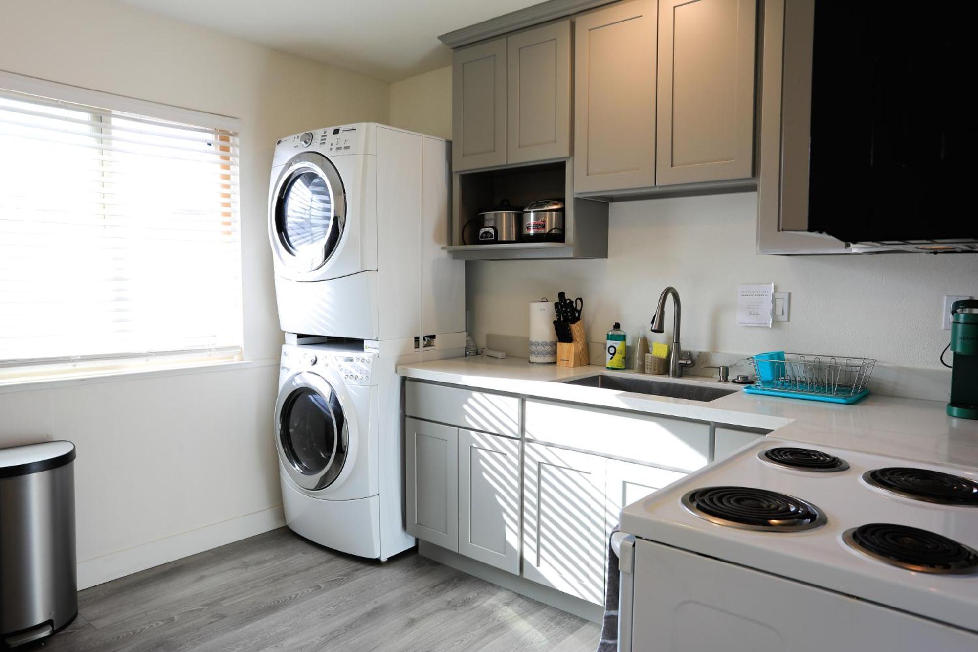 2Br Apt With Brand New Super Quite Ac, Washer, Dryer, Free Ev Station, Free Parking In Cupertino Sunnyvale Eksteriør billede