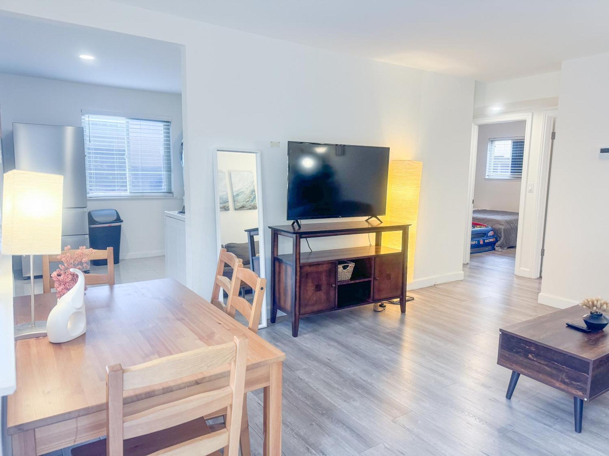 2Br Apt With Brand New Super Quite Ac, Washer, Dryer, Free Ev Station, Free Parking In Cupertino Sunnyvale Eksteriør billede